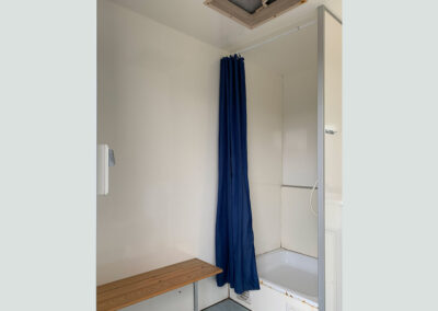 Toiletbygning m. bad – 13 m2
