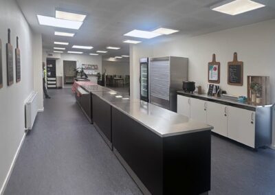 Moderne kantine i modulbyggeri fra FOCUS Moduler A/S