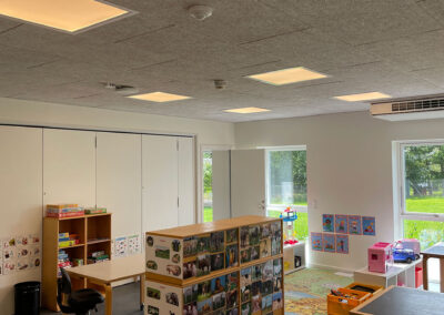 Rum til leg og læring – resultatet er en institutionsløsning med plads til både aktivitet, fællesskab og trygge rammer.