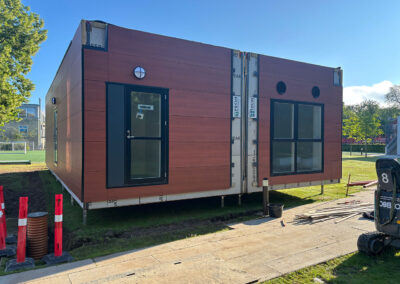 Totalentreprise med specialløft – eksklusive modulbygninger til Øregaard Gymnasium
