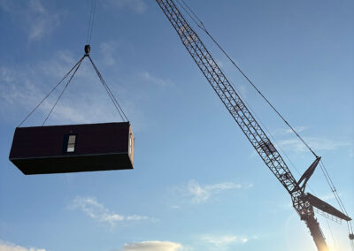 Totalentreprise med specialløft – eksklusive modulbygninger til Øregaard Gymnasium