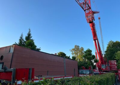 Totalentreprise med specialløft – eksklusive modulbygninger til Øregaard Gymnasium