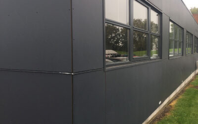 157 m2 kontorbygning med mødelokale, kantine og omklædning