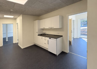 1.000 m² modulbyggeri med moderne undervisningslokaler